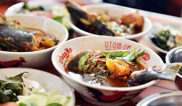 tempat wisata kuliner lampung