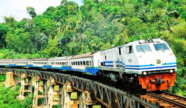 harga tiket kereta api jakarta surabaya